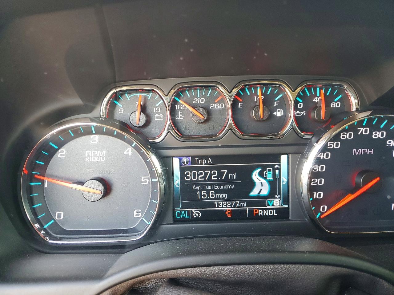 CHEVROLET SUBURBAN 2019 — 10