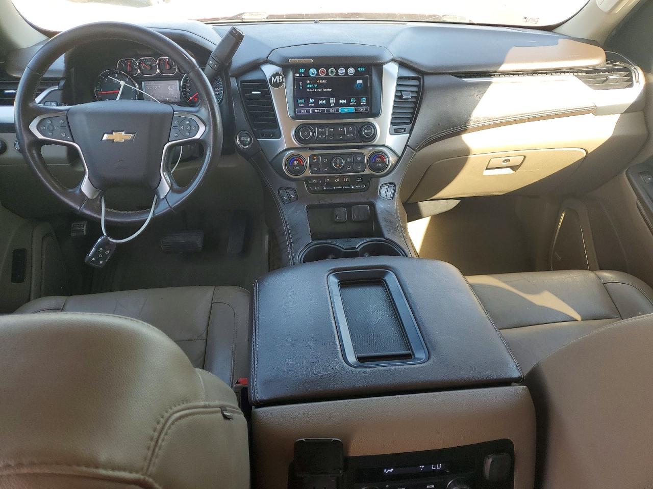 CHEVROLET SUBURBAN 2019 — 9