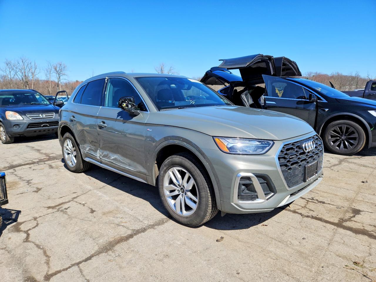AUDI Q5 2023 — 5