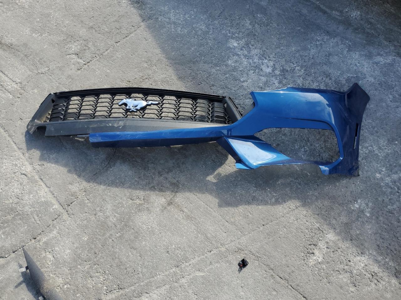 FORD MUSTANG 2024 — 13