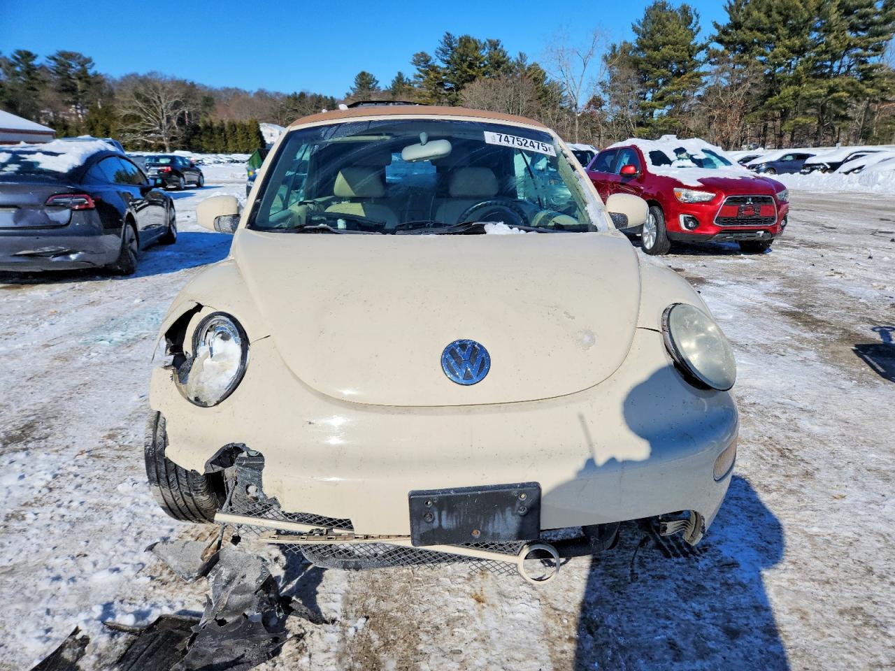 VOLKSWAGEN NEW BEETLE 2003 — 6
