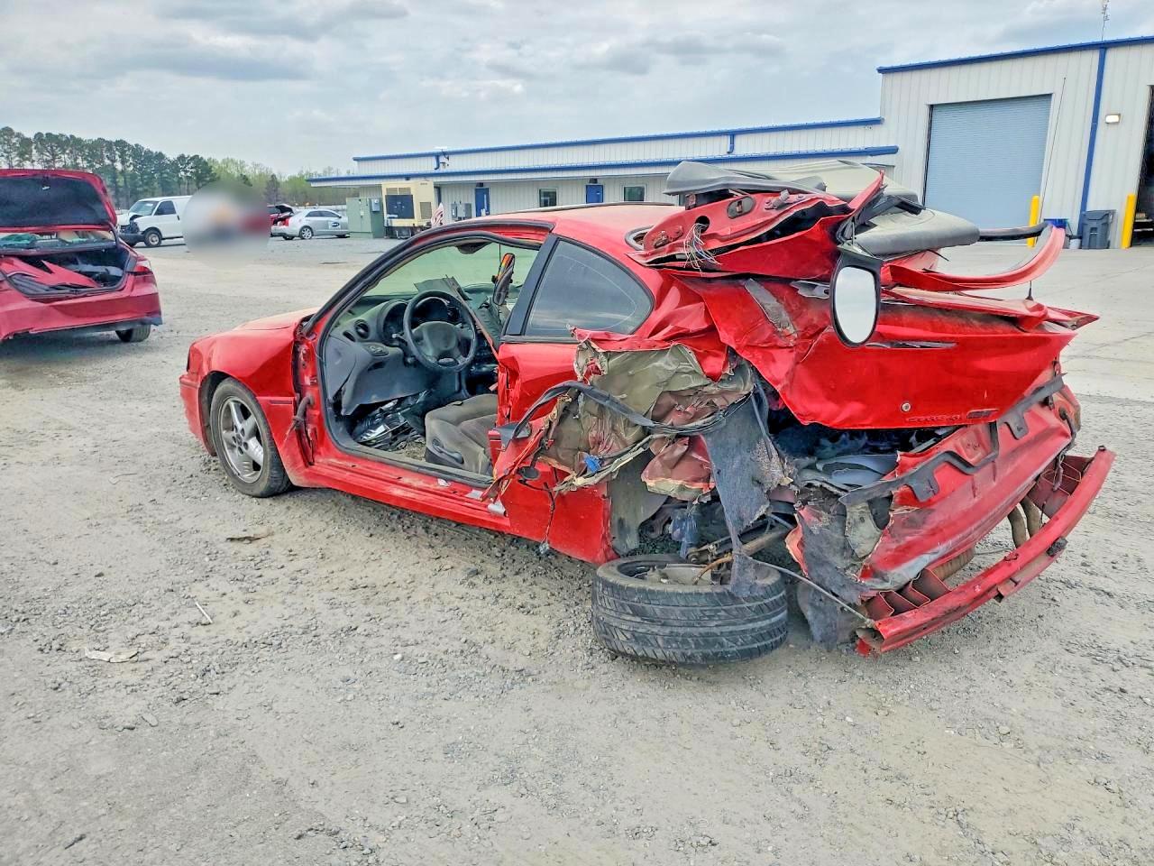 PONTIAC GRAND AM 2003 — 3