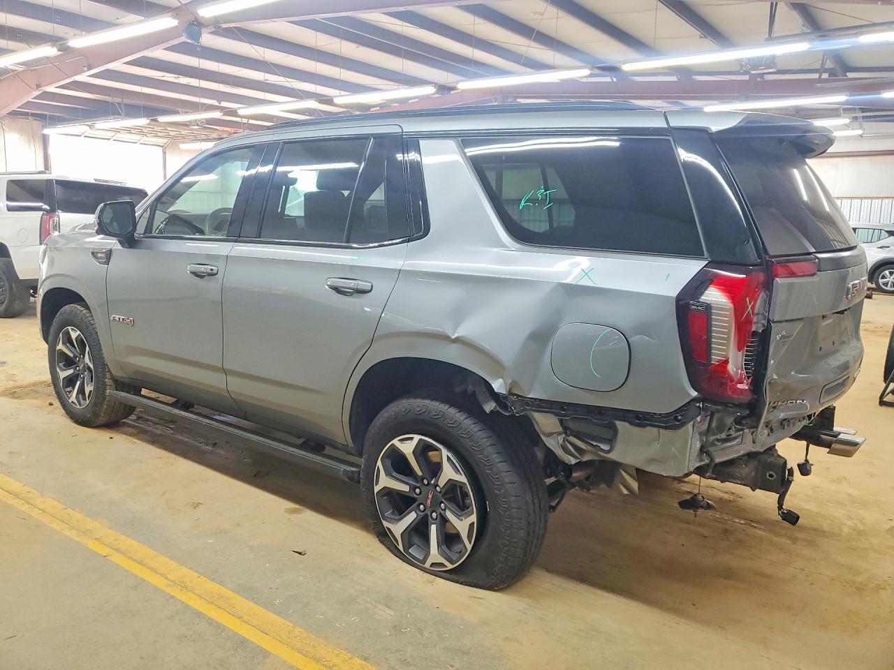 GMC YUKON 2025 — 3