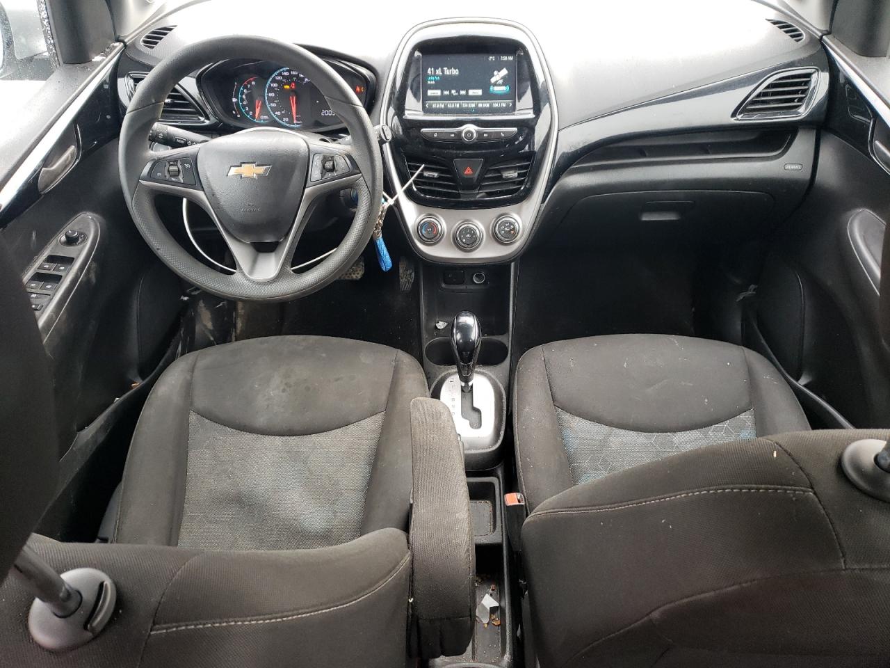 CHEVROLET SPARK 2018 — 9