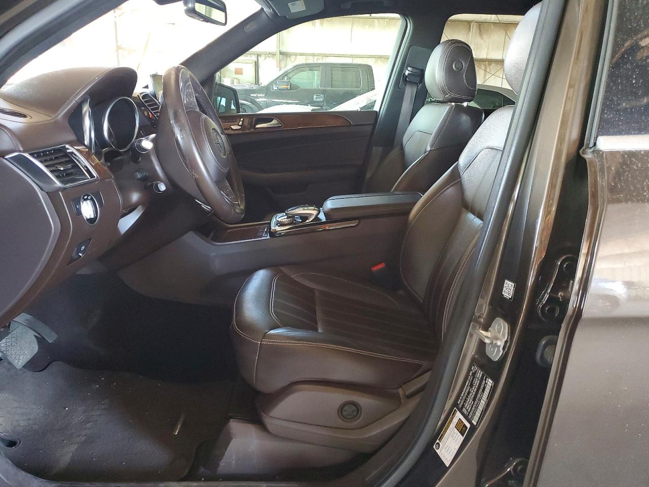 MERCEDES-BENZ GLS 2017 — 8