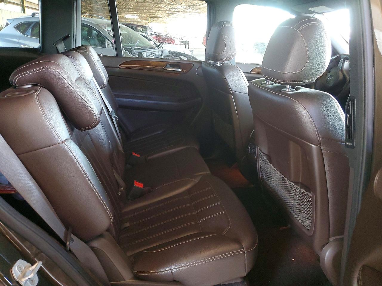MERCEDES-BENZ GLS 2017 — 12
