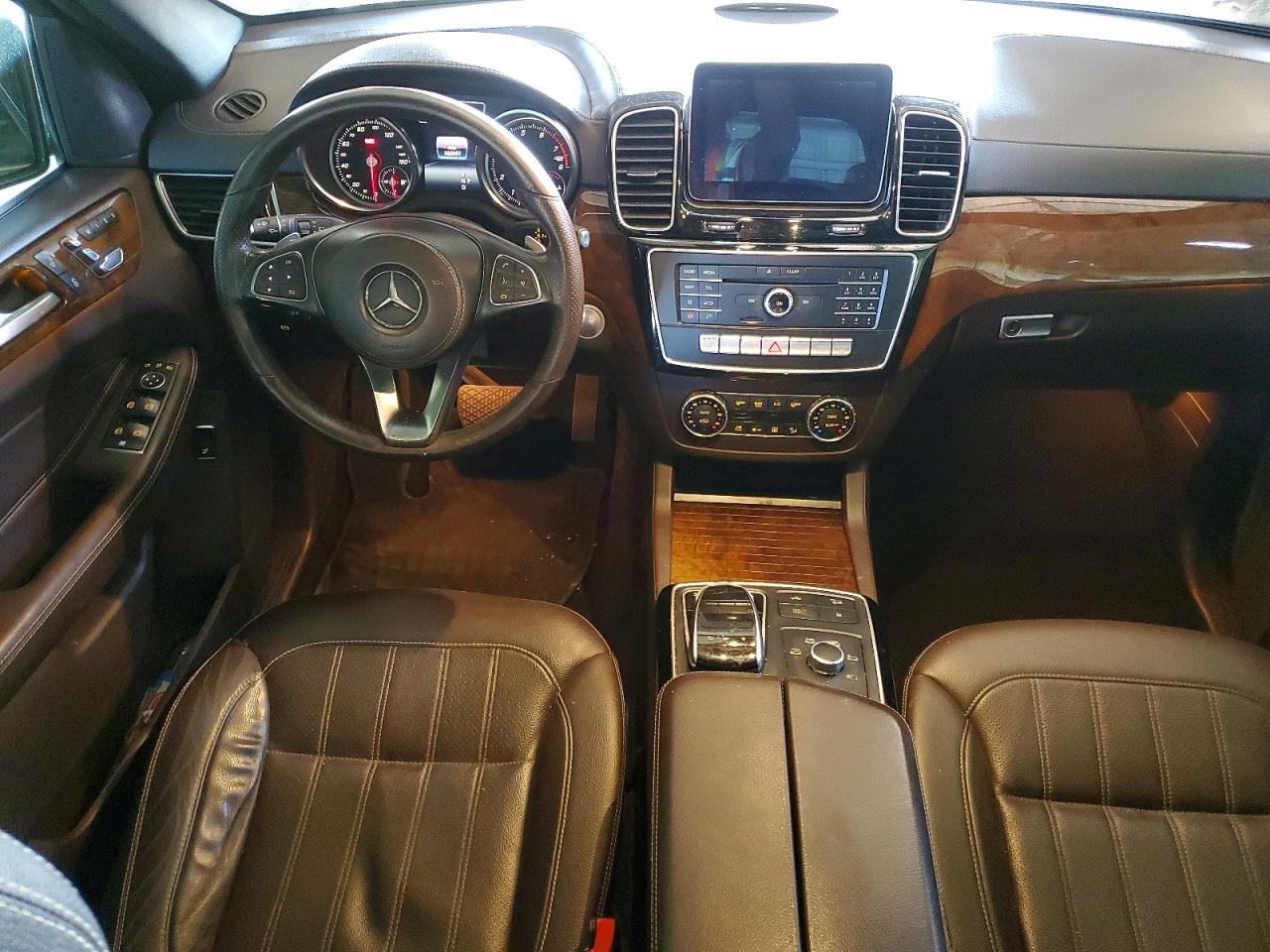 MERCEDES-BENZ GLS 2017 — 9