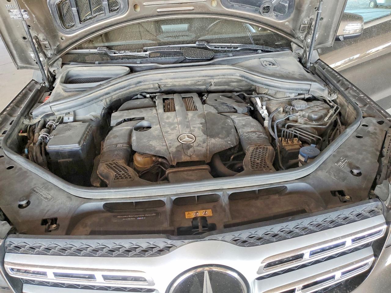 MERCEDES-BENZ GLS 2017 — 13
