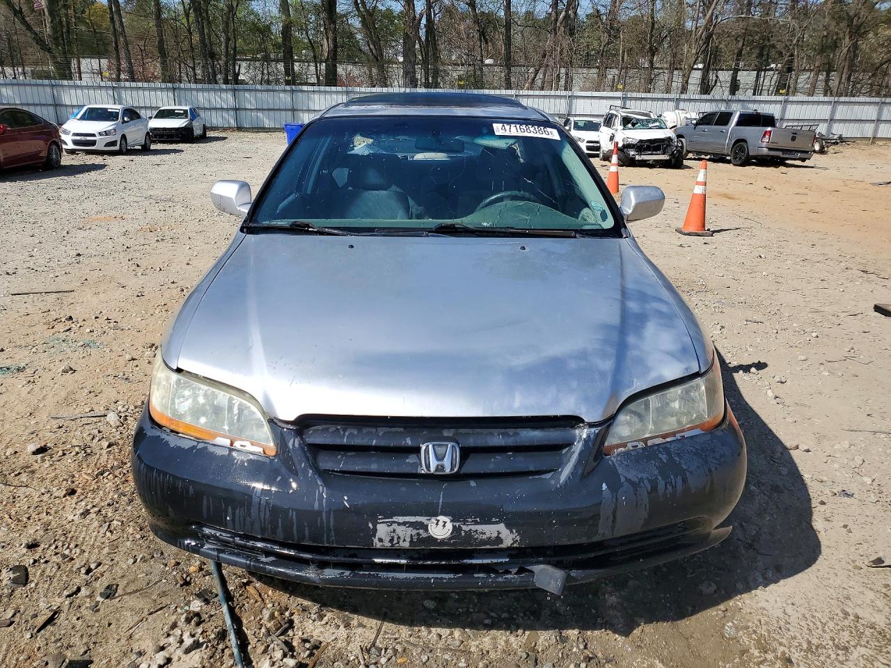 HONDA ACCORD 2002 — 6
