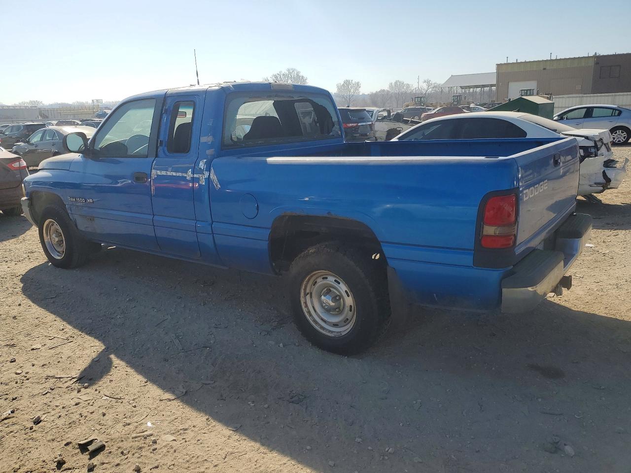 DODG RAM 1500 2001 — 3