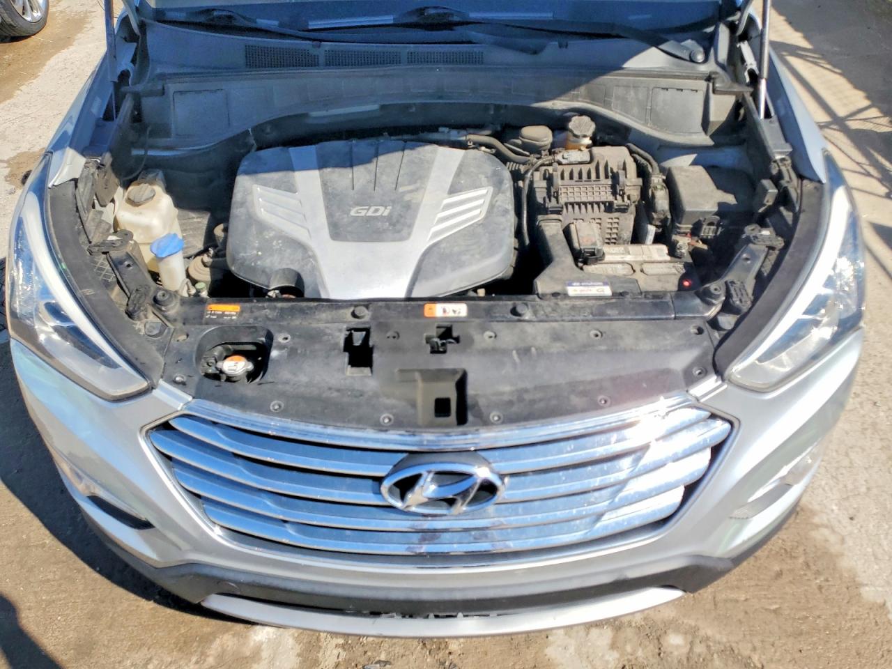HYUNDAI SANTA FE 2016 — 13