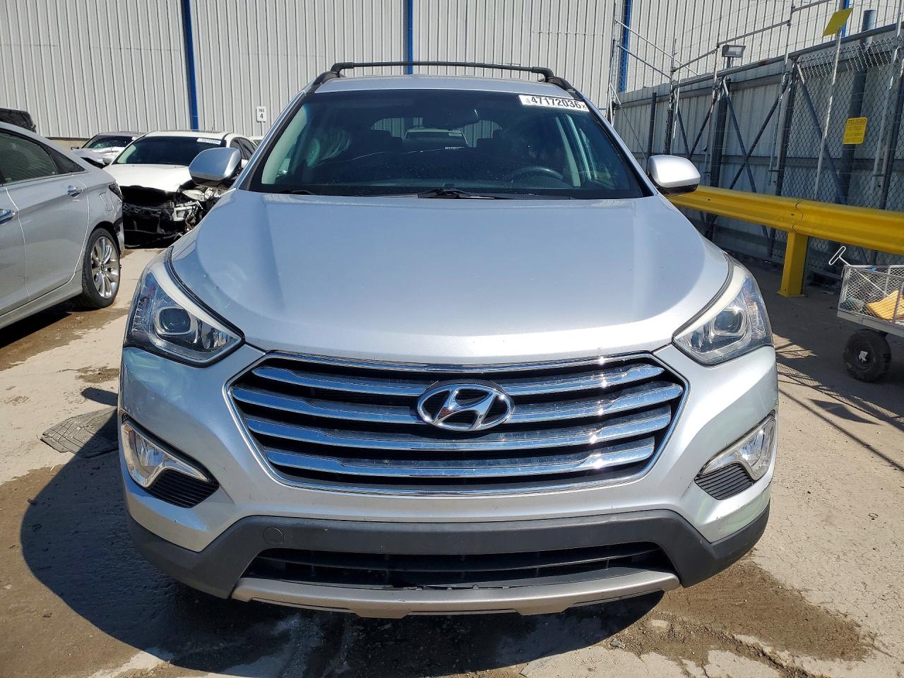 HYUNDAI SANTA FE 2016 — 6