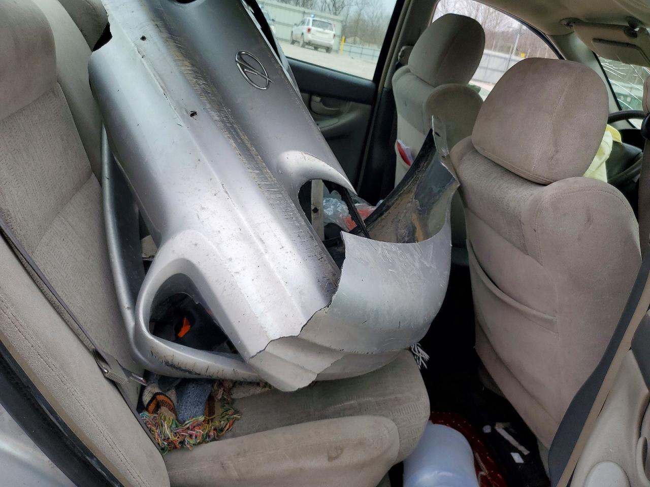 OLDSMOBILE ALERO 2004 — 11