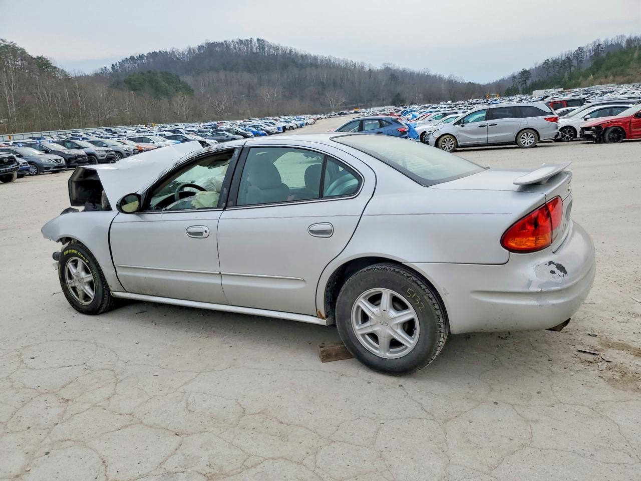 OLDSMOBILE ALERO 2004 — 3