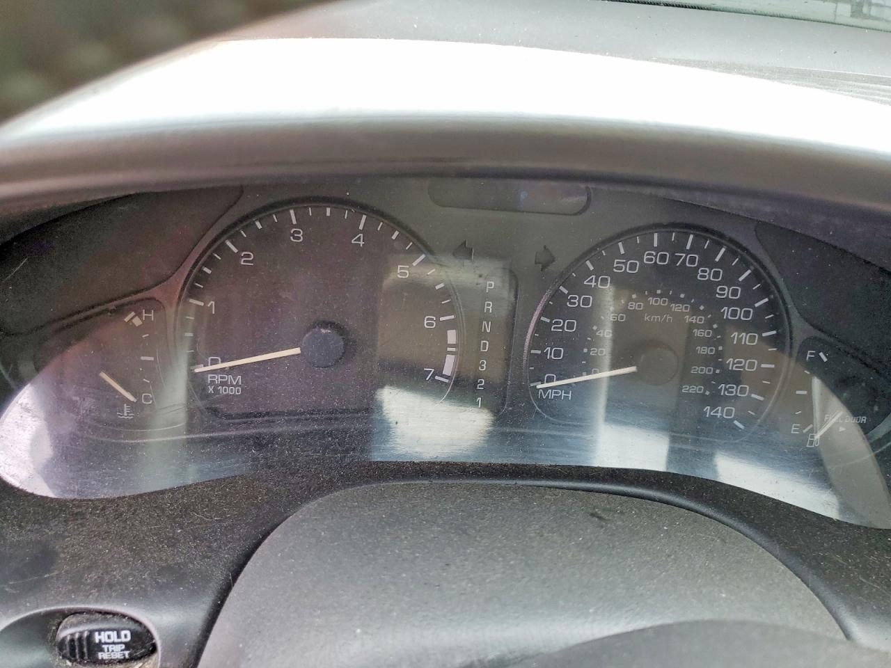 OLDSMOBILE ALERO 2004 — 10