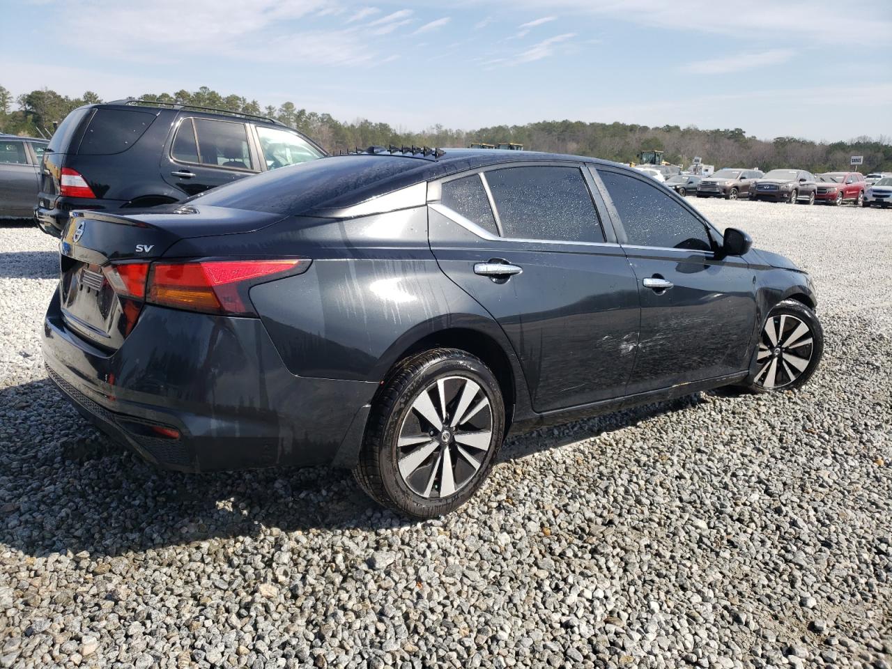 NISSAN ALTIMA 2021 — 4