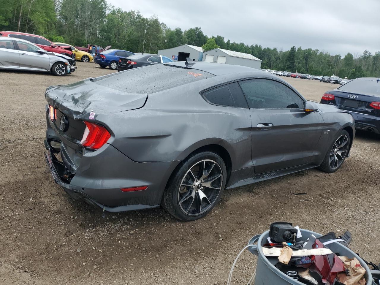 FORD MUSTANG 2022 — 4