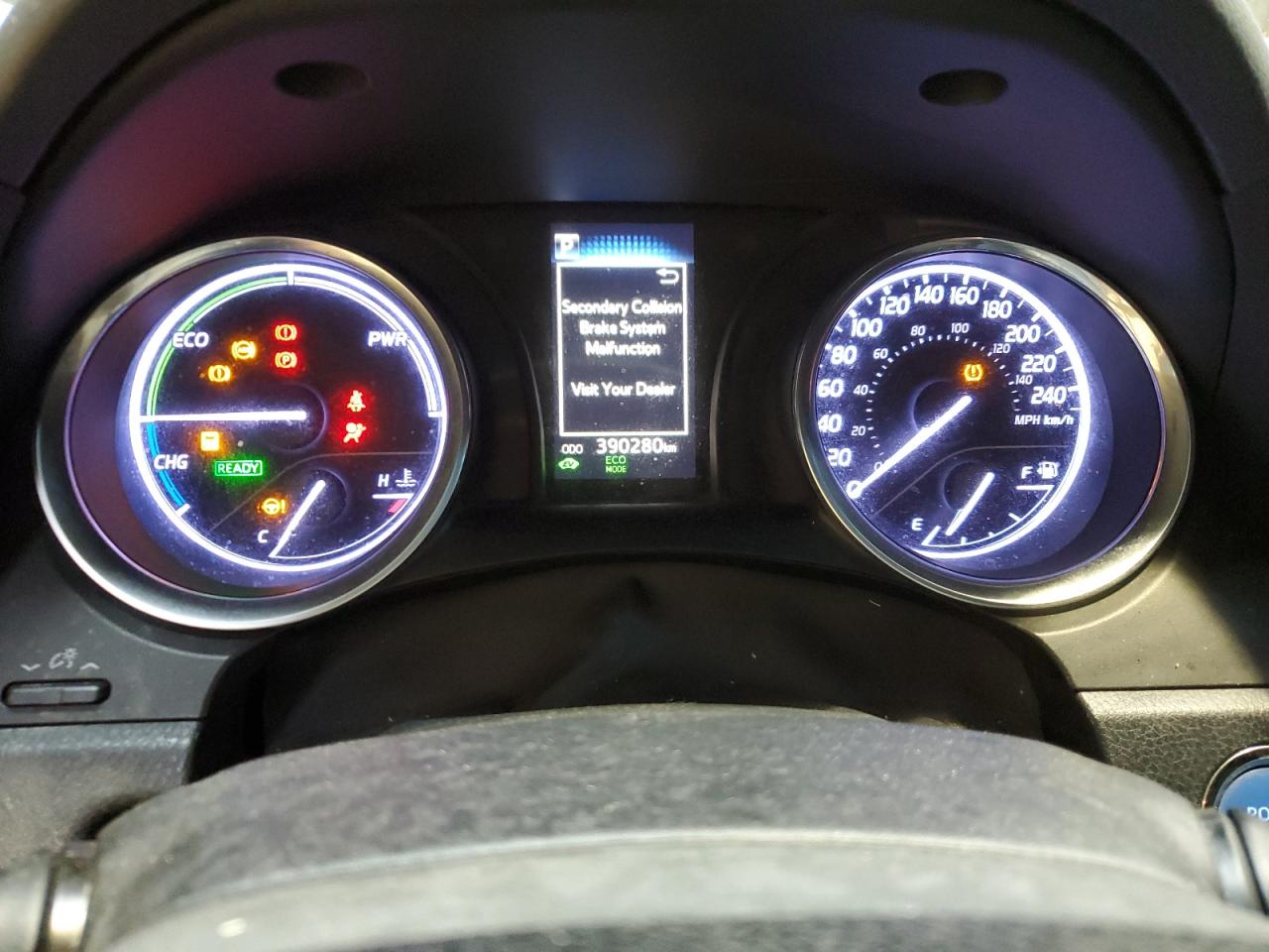 TOYOTA CAMRY 2018 — 10
