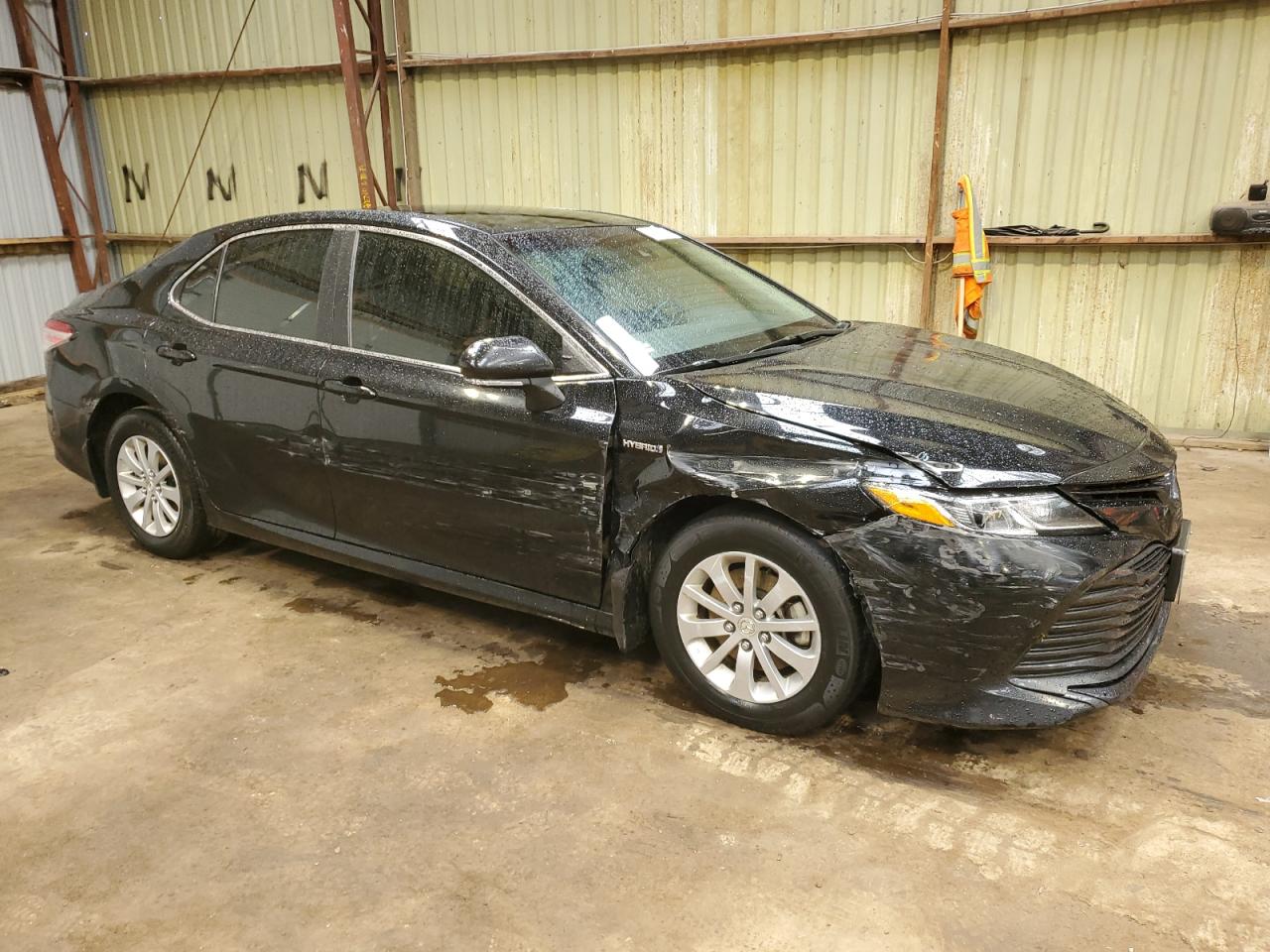 2018 TOYOTA CAMRY LE