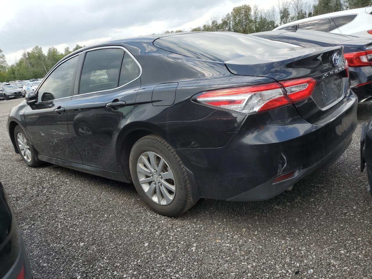 TOYOTA CAMRY 2018 — 3