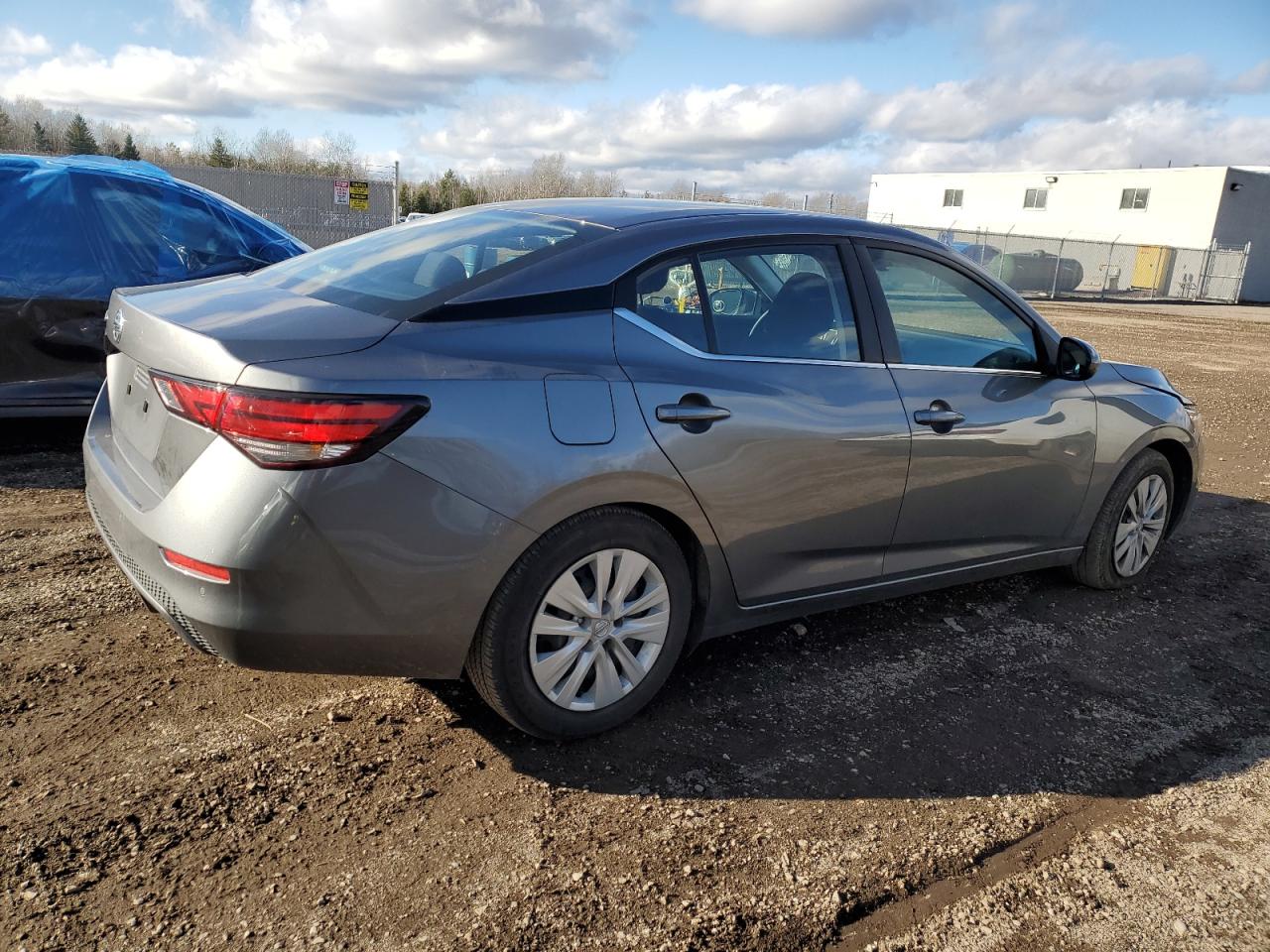 NISSAN SENTRA 2023 — 4