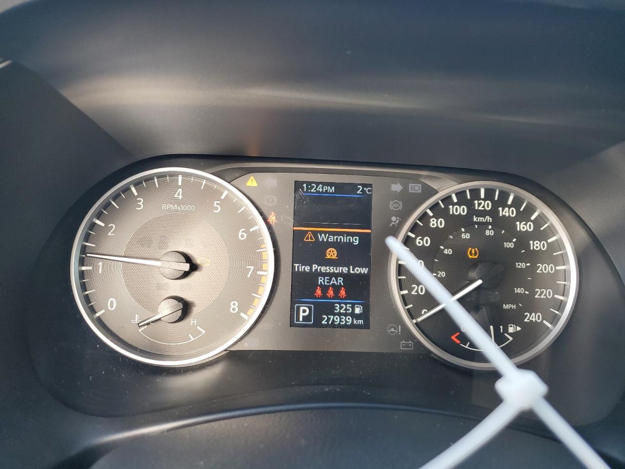 NISSAN SENTRA 2023 — 10