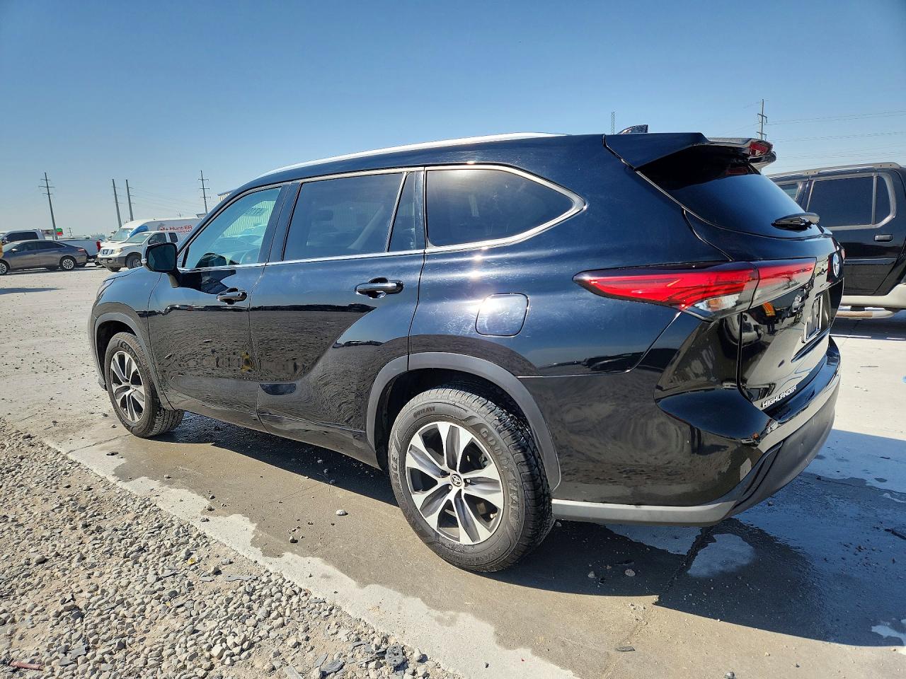 TOYOTA HIGHLANDER 2020 — 3