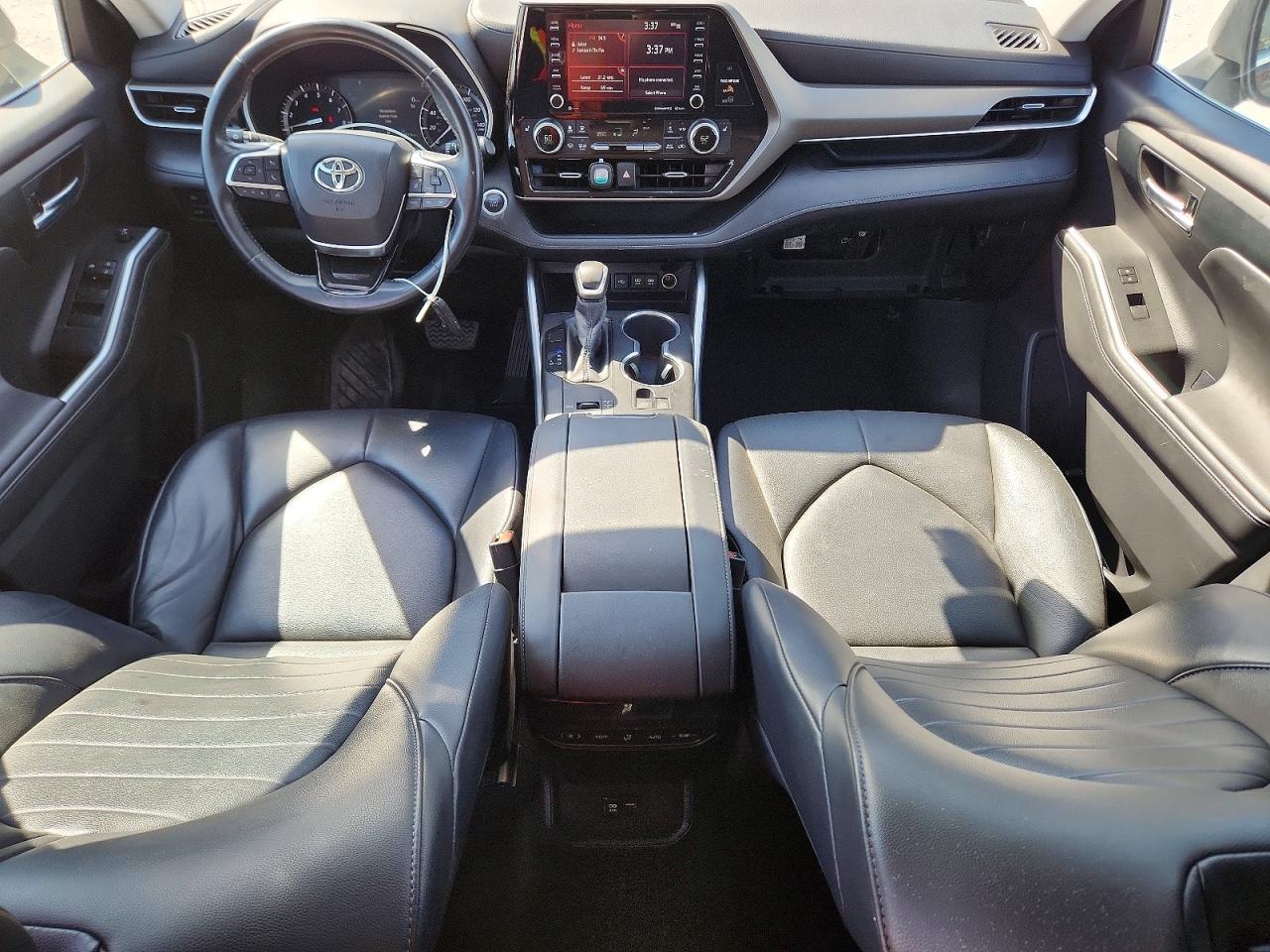 TOYOTA HIGHLANDER 2020 — 9