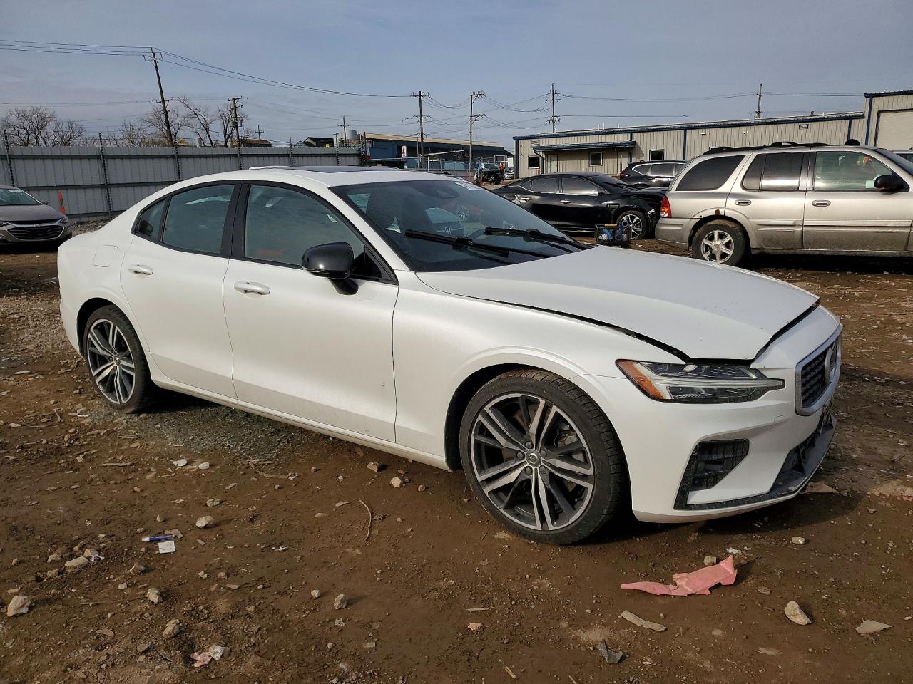VOLVO S60 2019 — 5