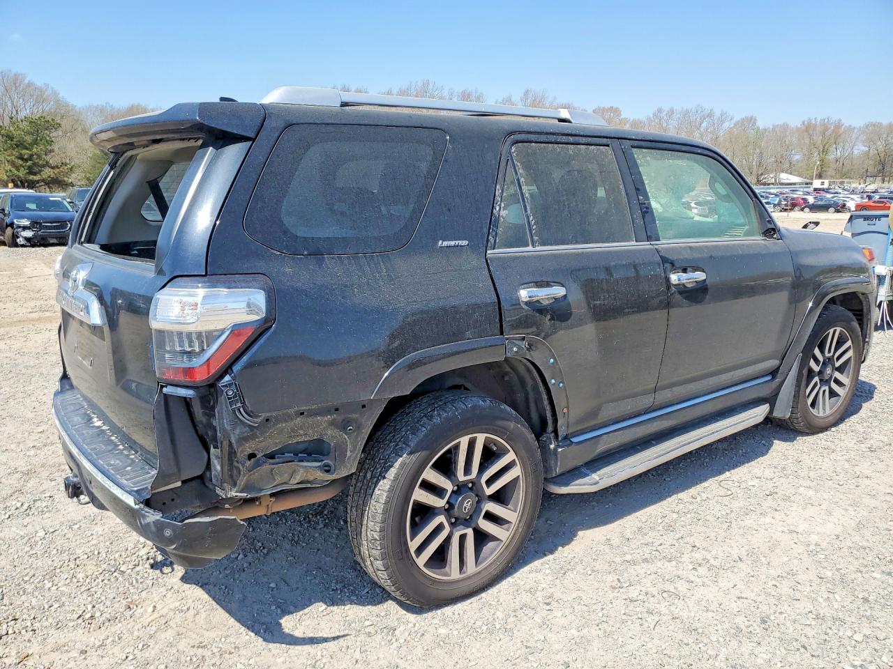 TOYOTA 4RUNNER 2018 — 4