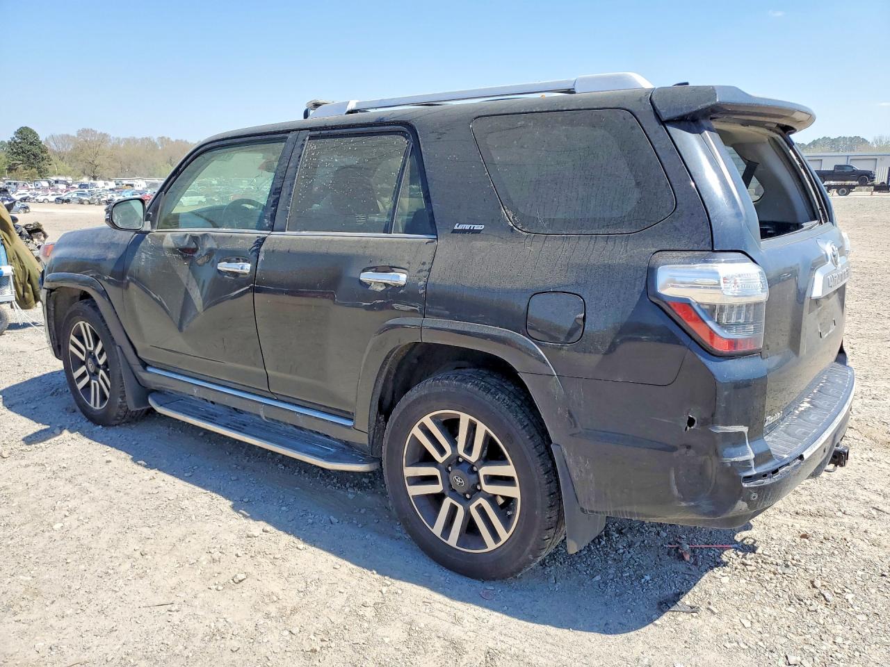 TOYOTA 4RUNNER 2018 — 3
