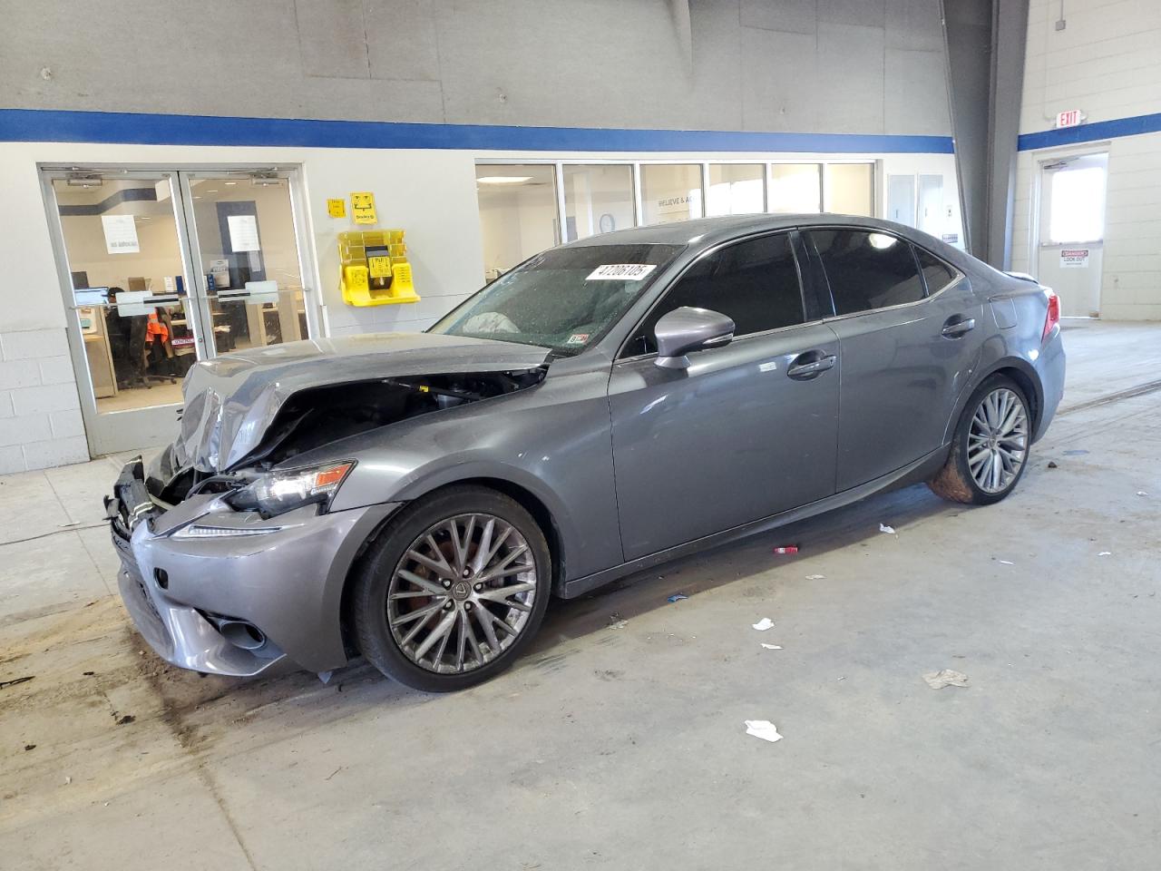 LEXUS IS 2014 — 2