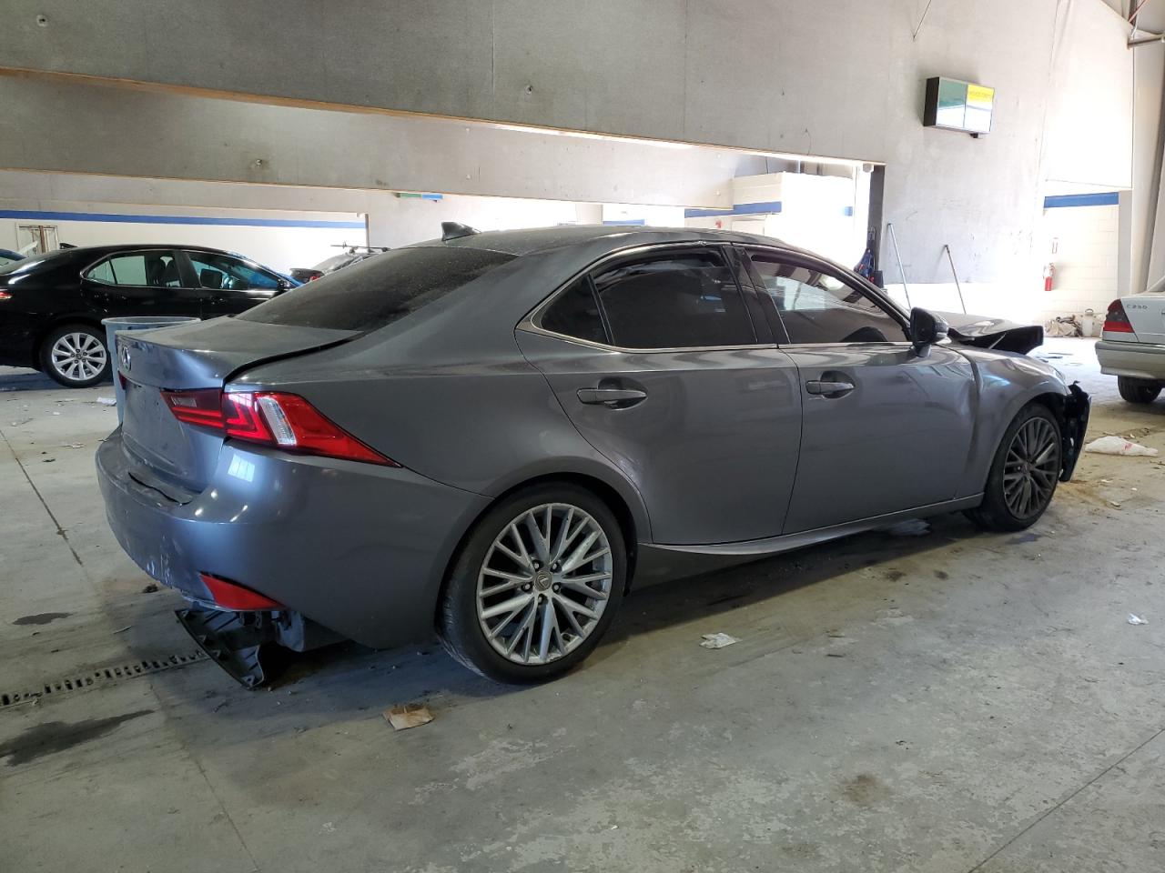 LEXUS IS 2014 — 4