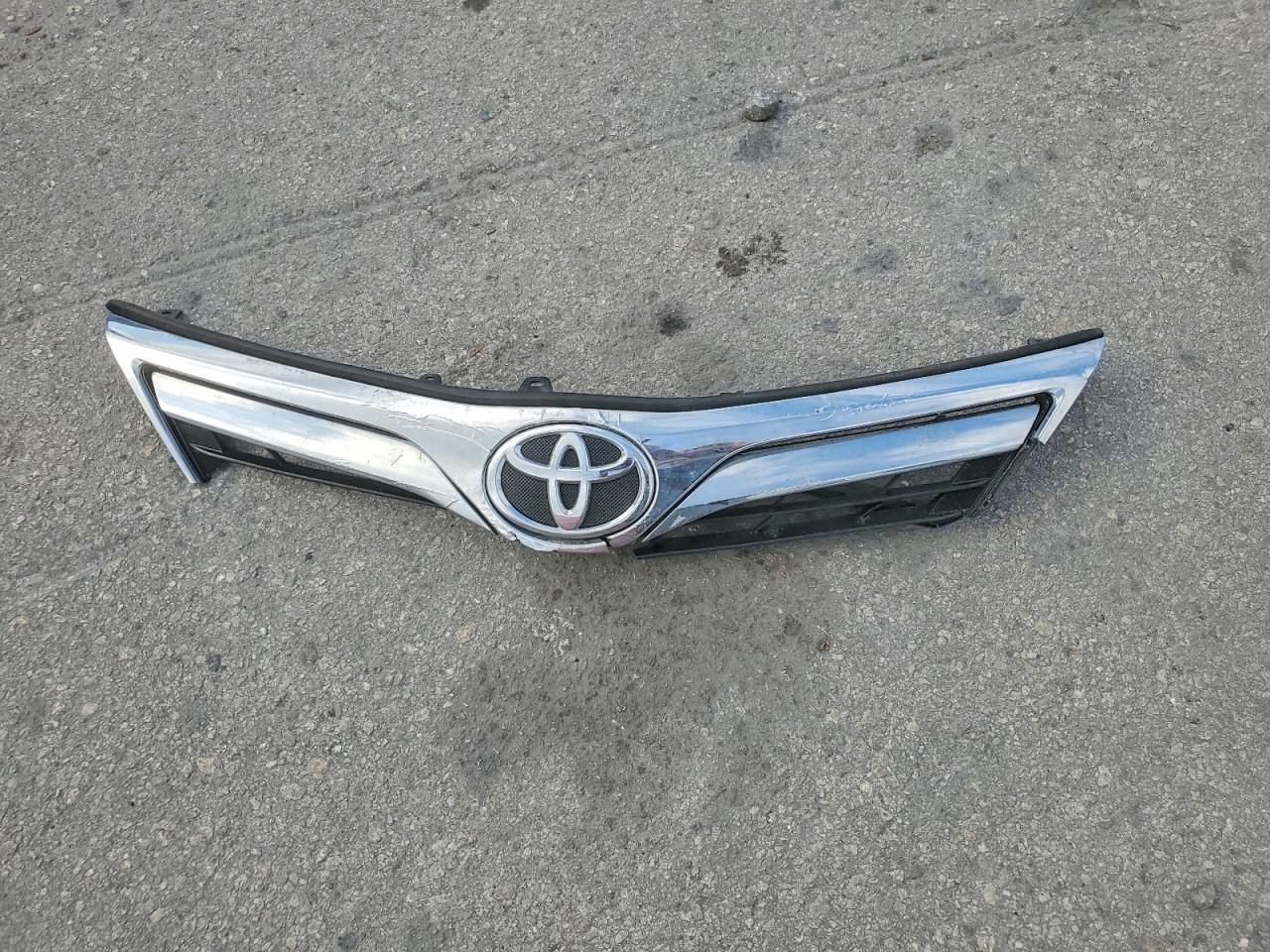 TOYOTA CAMRY 2012 — 13