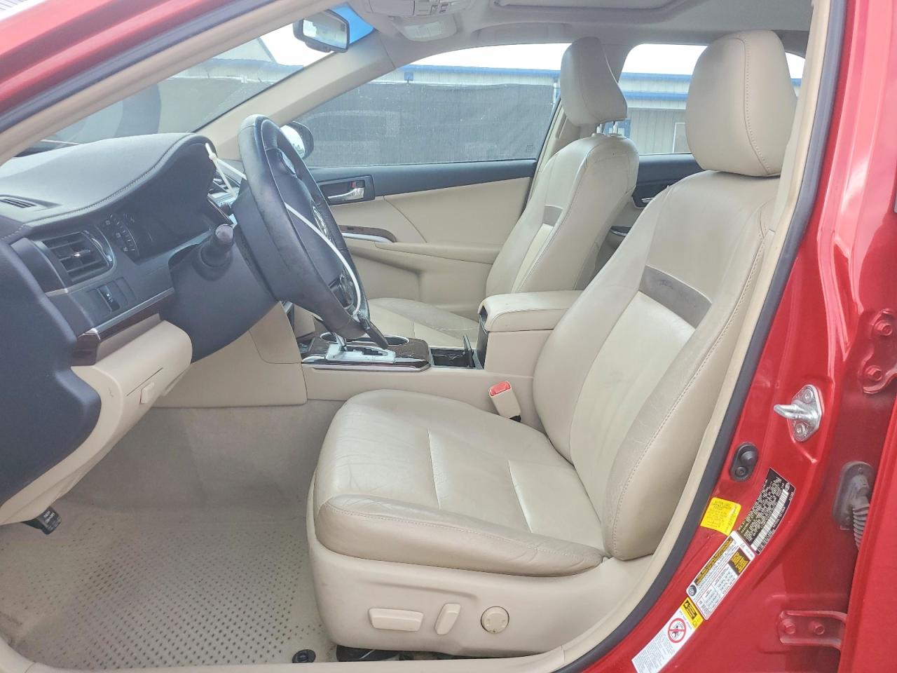 TOYOTA CAMRY 2012 — 8