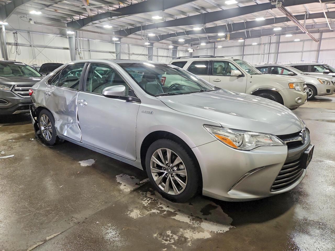 TOYOTA CAMRY HYBRID 2017 — 5