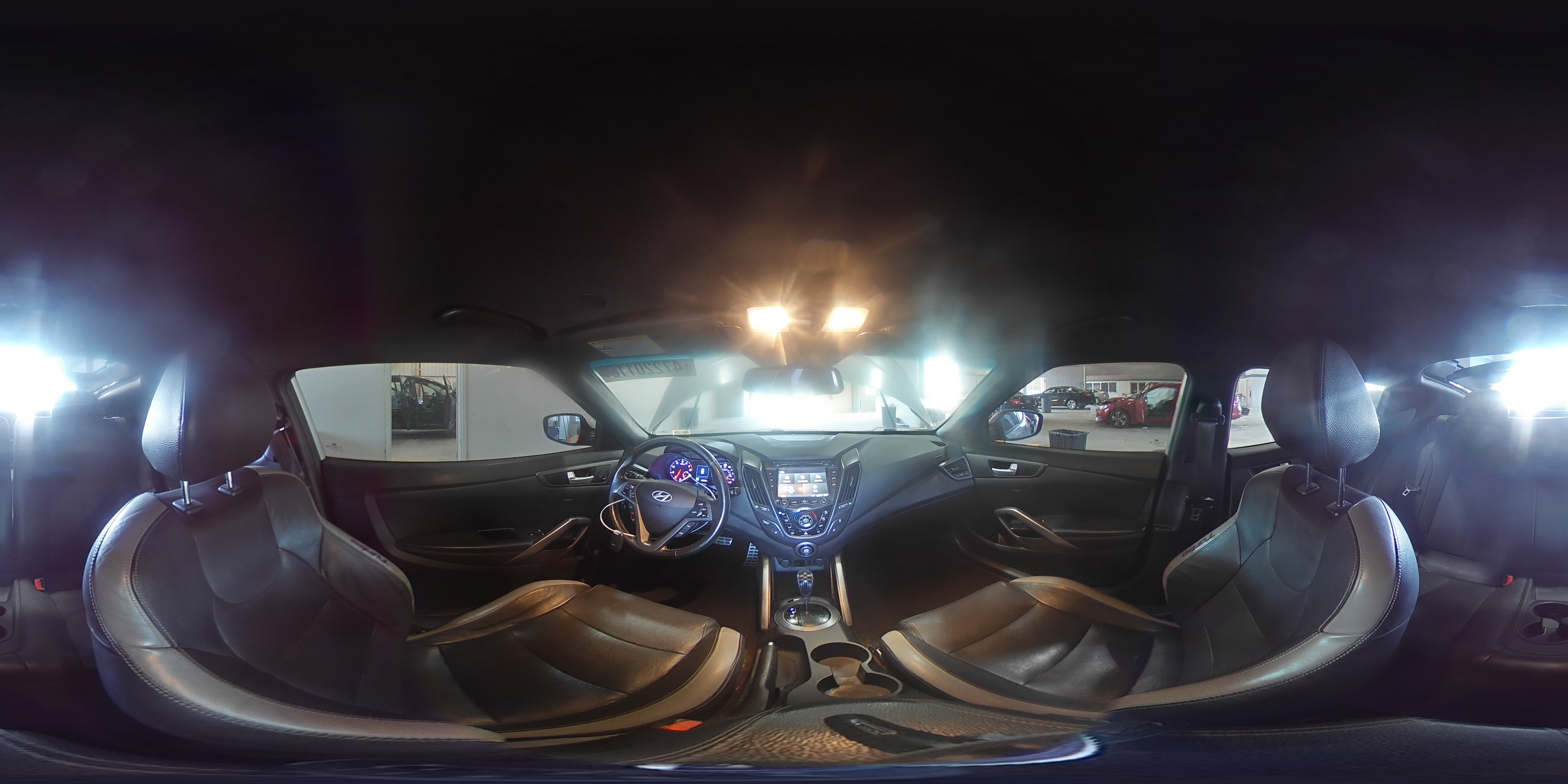 HYUNDAI VELOSTER 2016 — 15