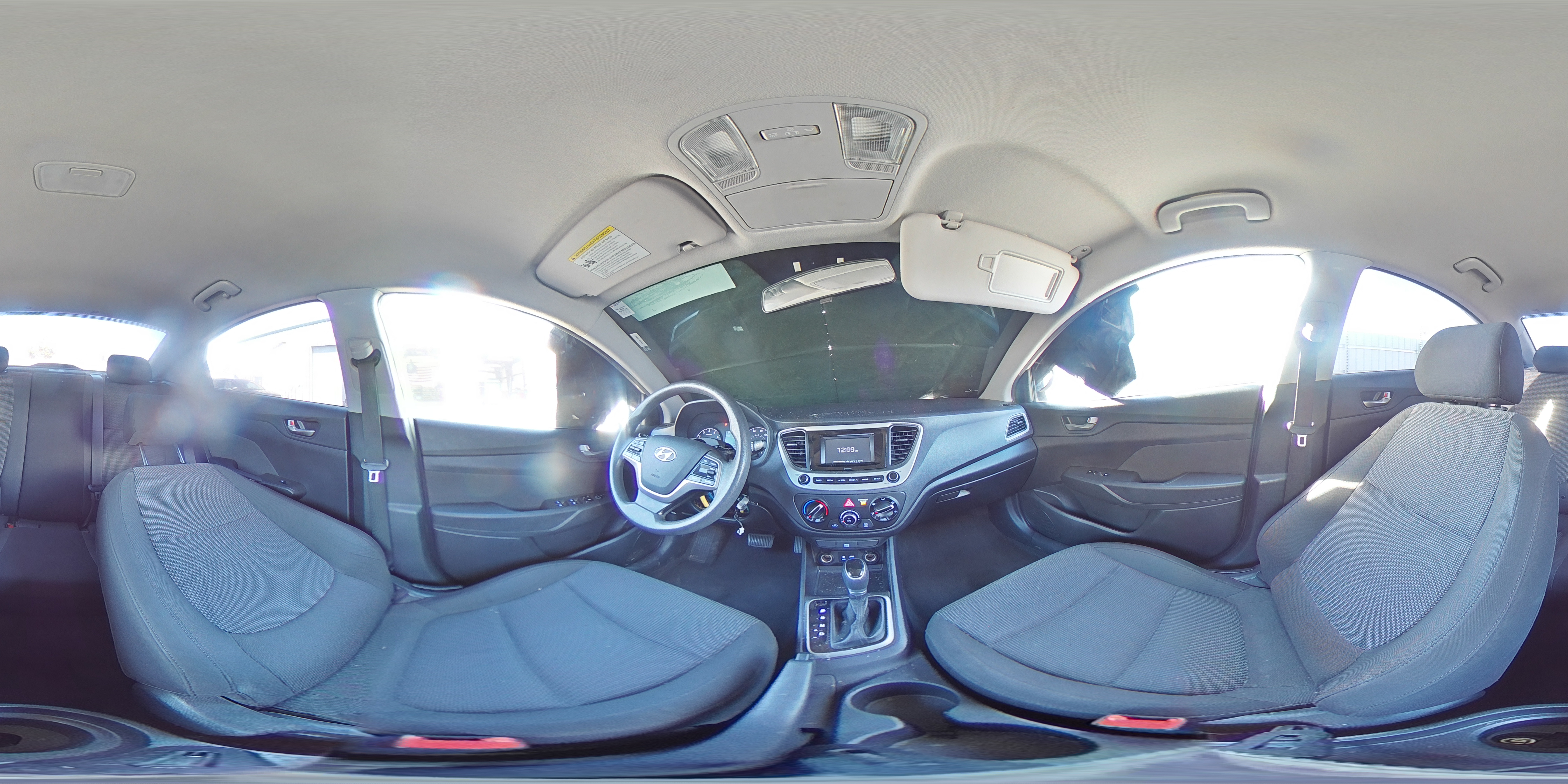 HYUNDAI ACCENT 2020 — 14