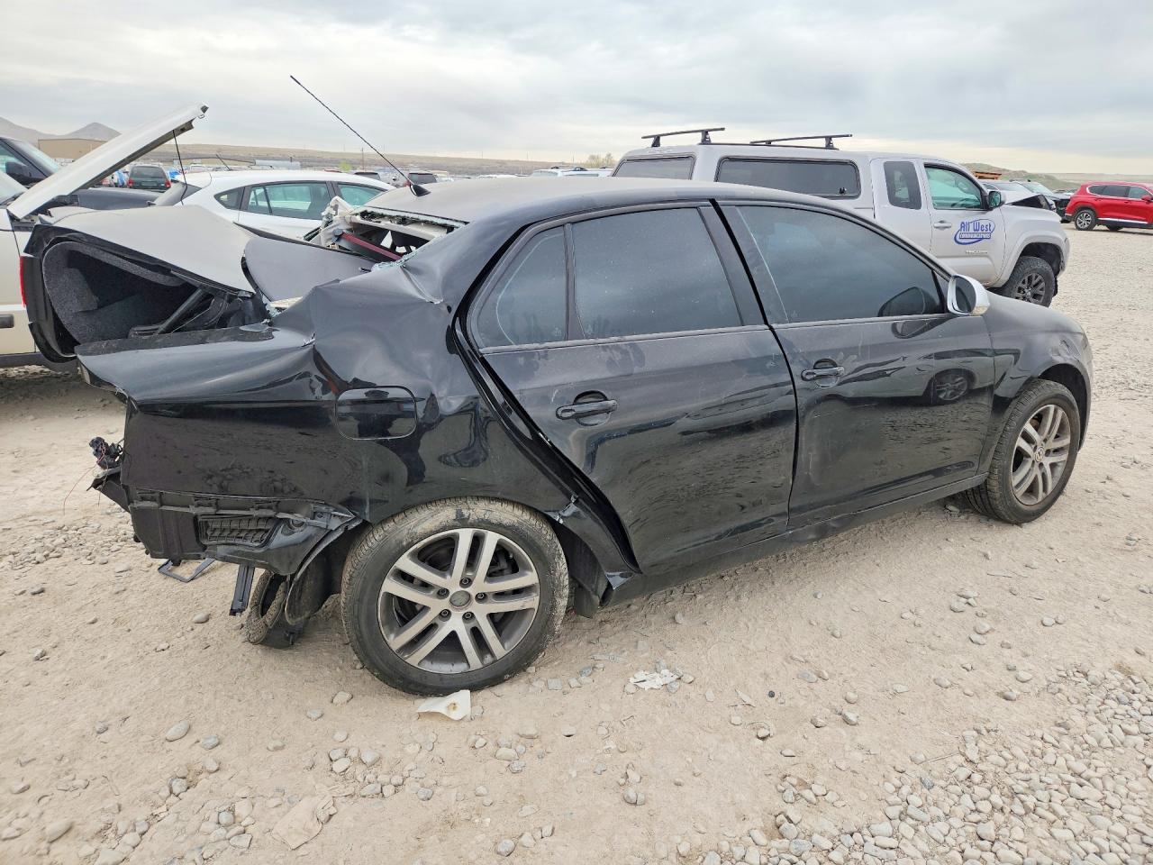VOLKSWAGEN JETTA 2009 — 4