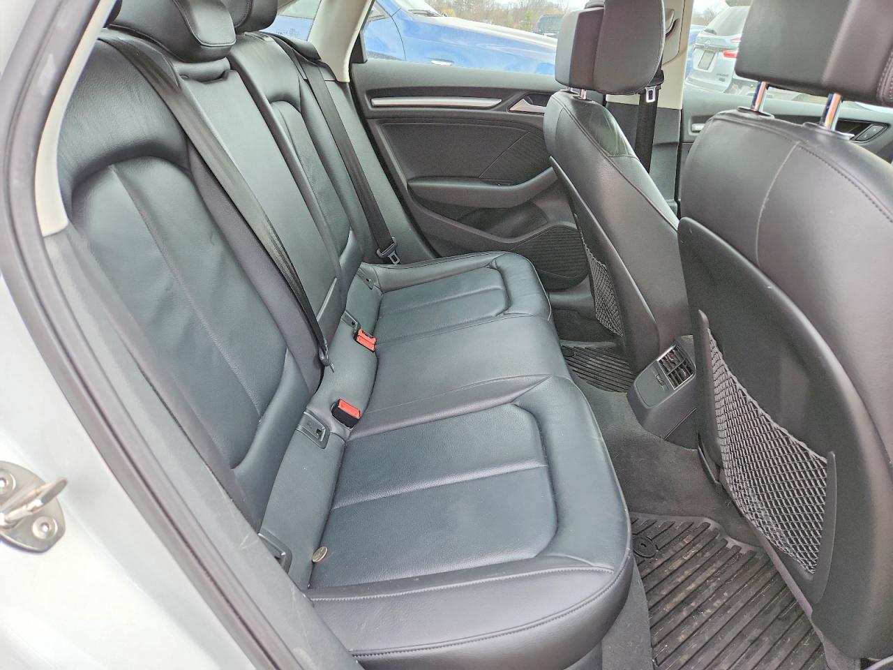 AUDI S3 2015 — 11
