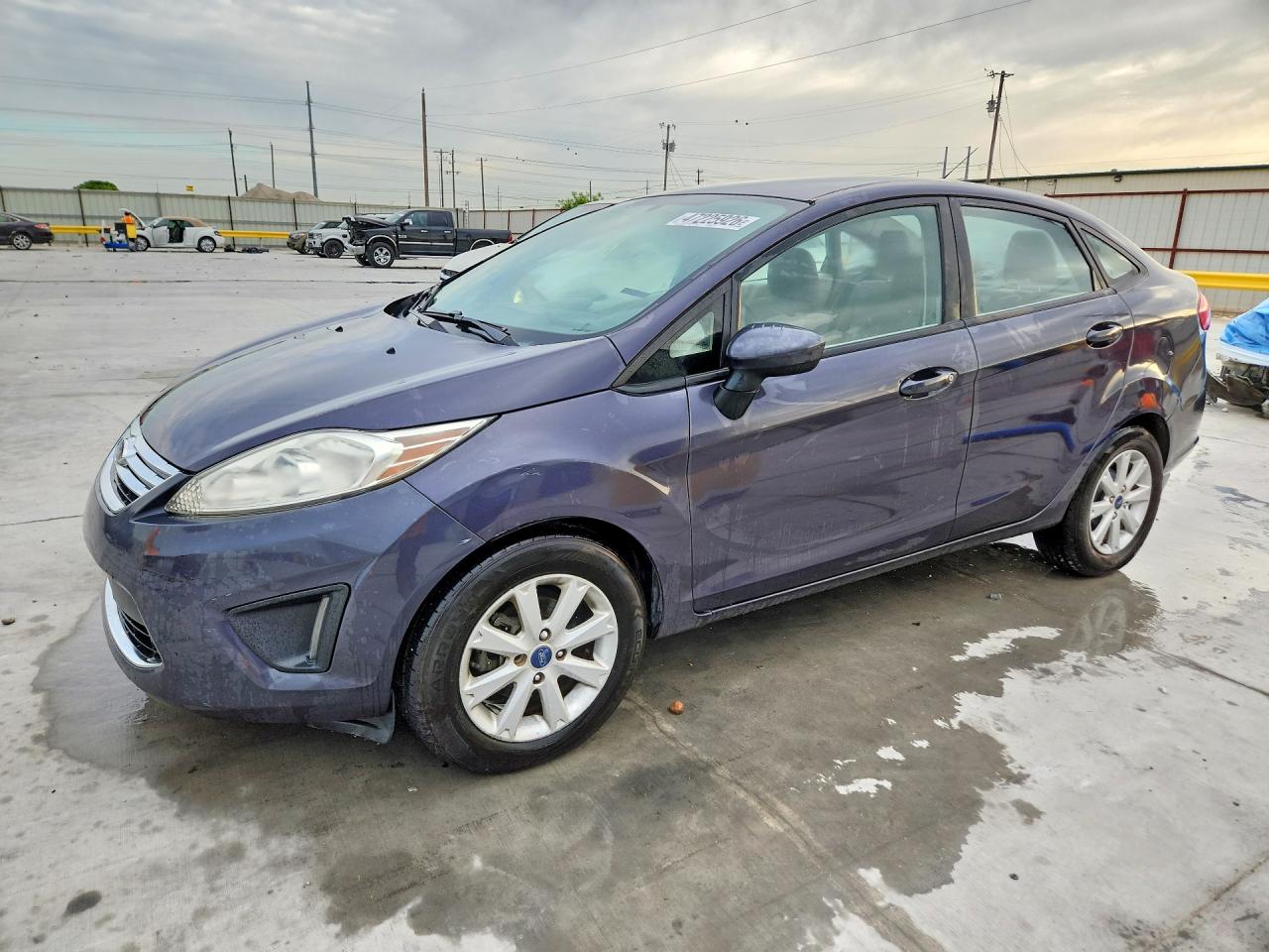 FORD FIESTA 2012 — 2