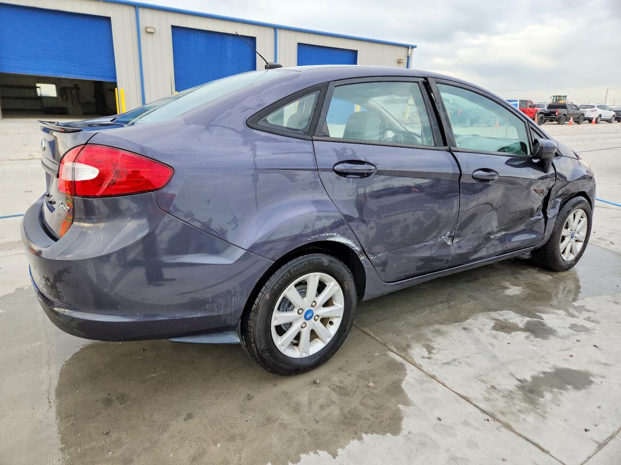 FORD FIESTA 2012 — 4