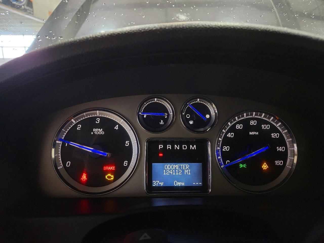 CADILLAC ESCALADE 2010 — 10