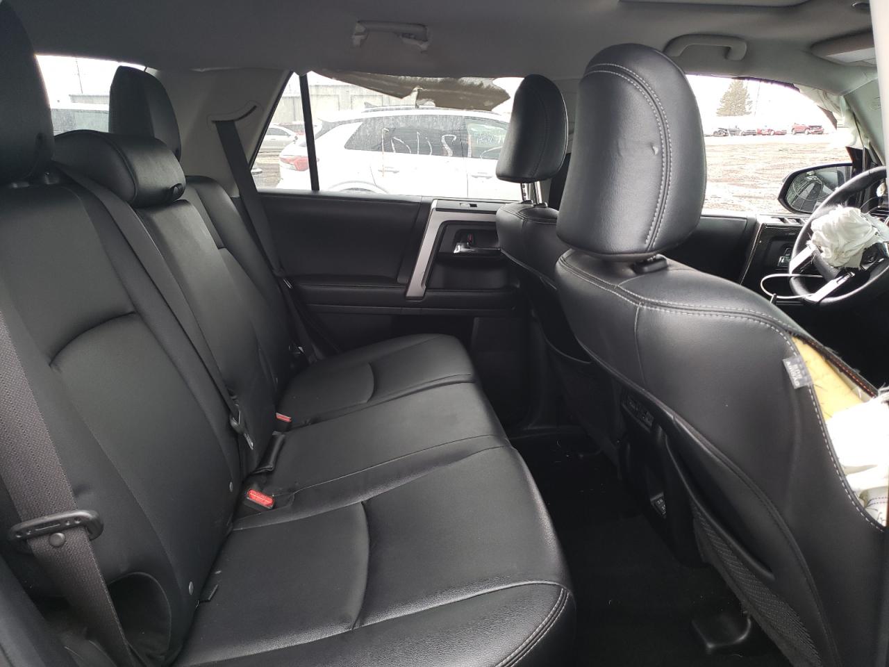 TOYOTA 4RUNNER 2022 — 12