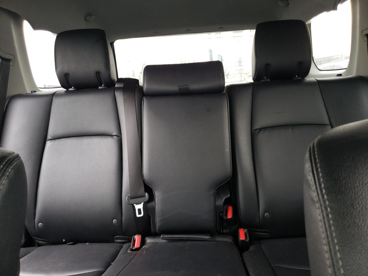 TOYOTA 4RUNNER 2022 — 11