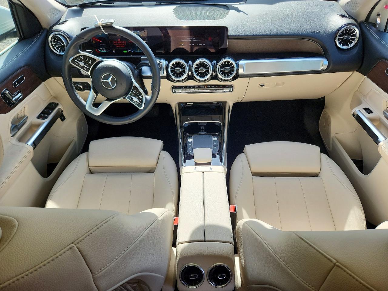 MERCEDES-BENZ EQB 2023 — 9