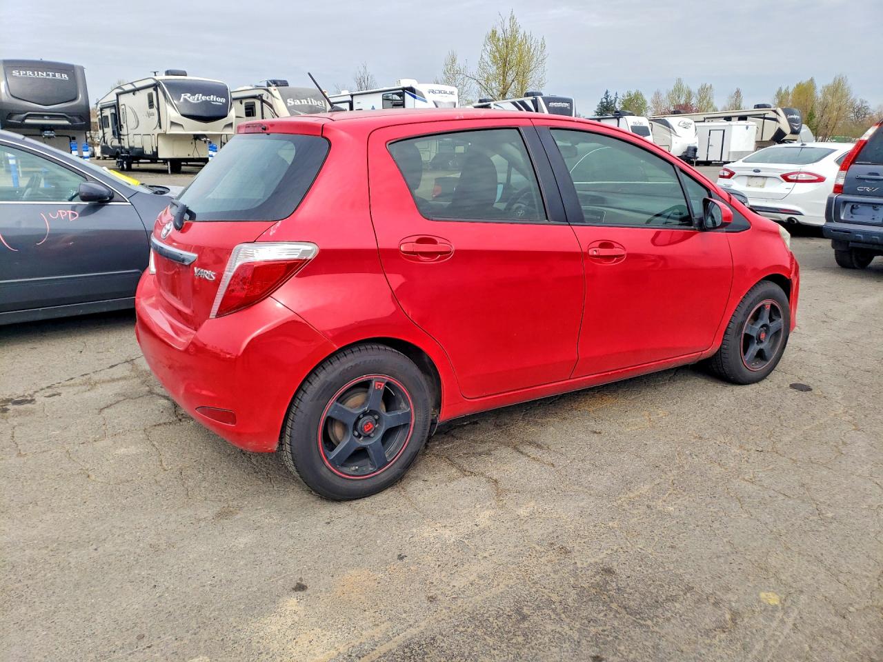TOYOTA YARIS 2012 — 4