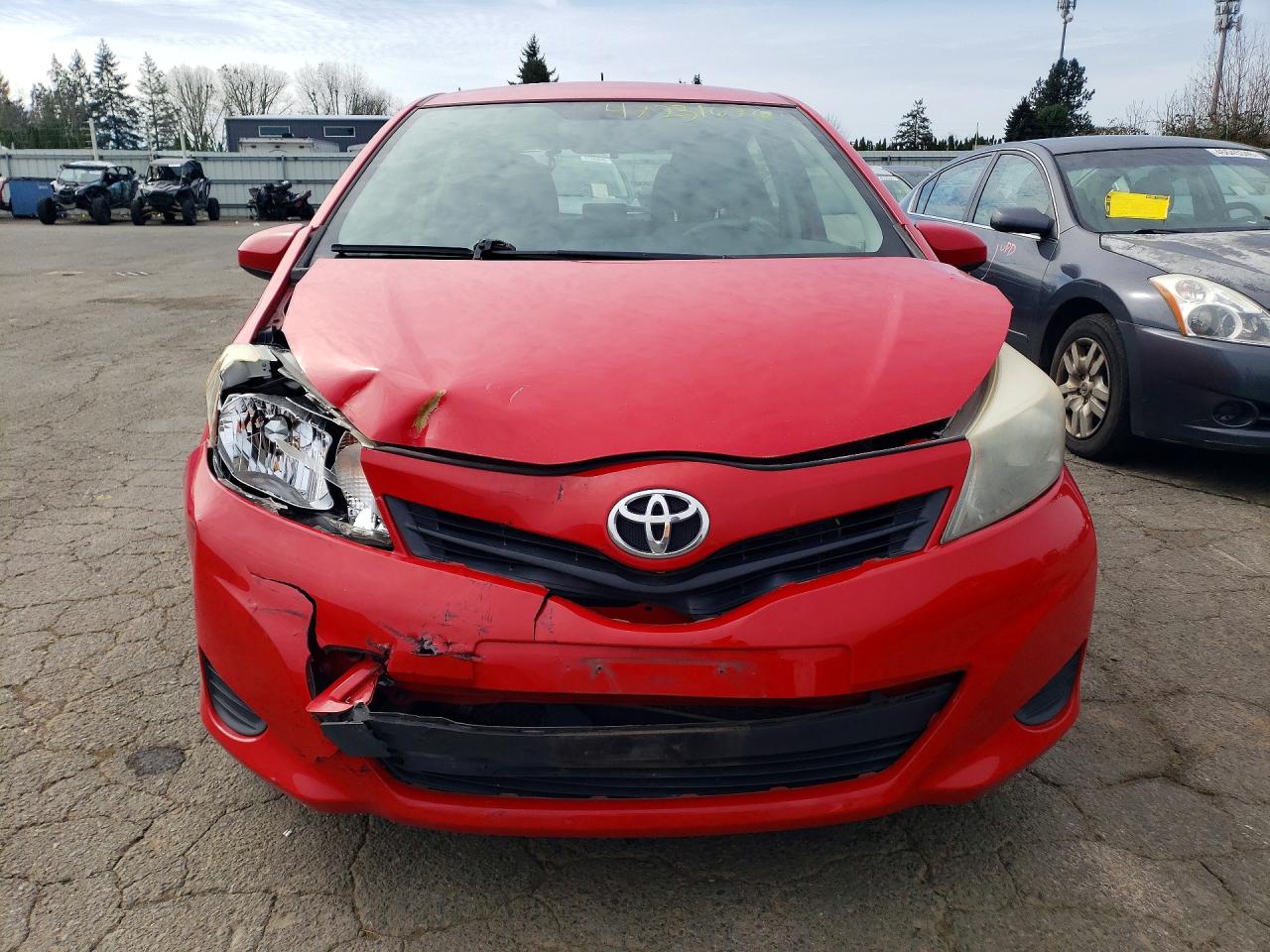 TOYOTA YARIS 2012 — 6