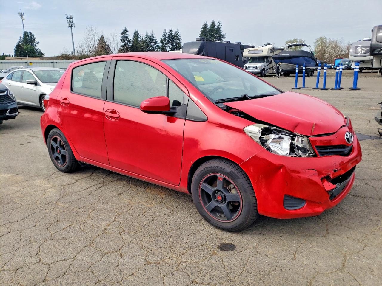 TOYOTA YARIS 2012 — 5
