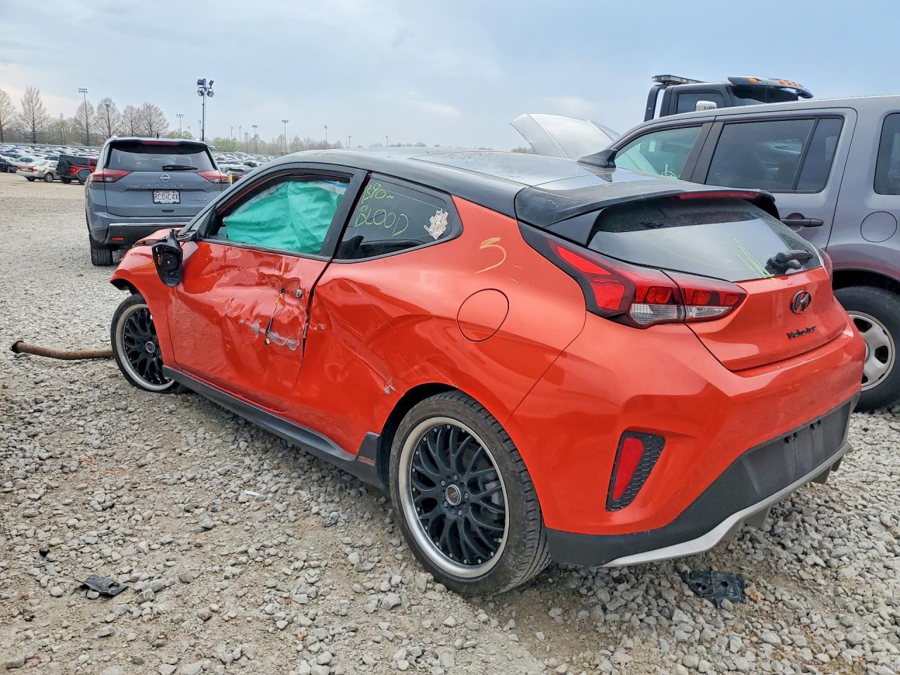 HYUNDAI VELOSTER 2019 — 3